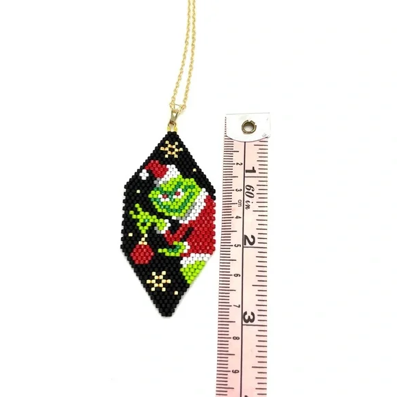 Hand Crafted Beaded Grinch Pendant Necklace 14k Gold Chain - Picture 9 of 9